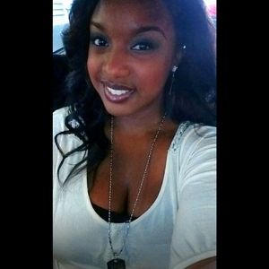 Meet your Posher, Lashea